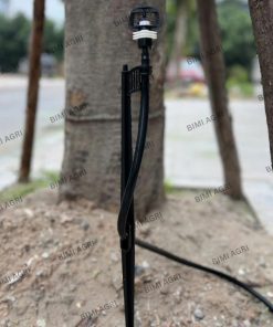 Béc bù áp T800 là hàng nhập khẩu, béc có ron cao su có công dụng bù áp đẩm bảo lưu lượng nước của các béc tự phân bố đồng đều trên địa hình có độ dốc cao