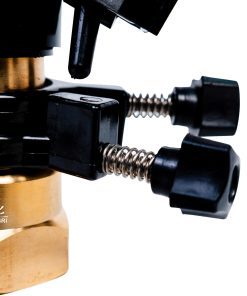 Béc cánh đập chân ren bằng đồng kích cỡ 48 MM, bán kính tưới 25-30 mét, kết nối với chân ren ngoài PVC cỡ 48MM