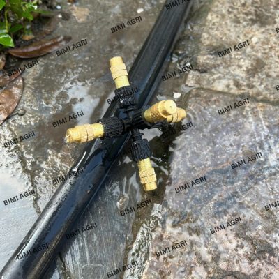 Béc phun sương đồng 5 cửa bao gồm 5 đầu phun sương bằng đồng chỉnh lưu lượng và bán kính tại đầu béc và 1 cổng chia 5 để ra nhánh 5 cái béc