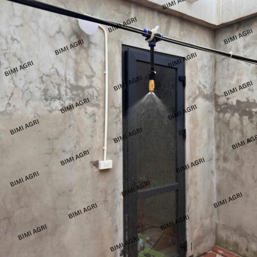 Béc phun sương đầu đồng và khớp 1 gân 6 ly. Tại đầu béc có thể chỉnh lưu lượng và bán kính tưới của béc