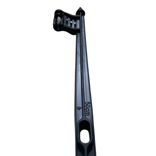 Cây cắm béc với các kích thước 21cm, 33 cm, 50cm . Chất liệu nhựa dày dặn chống tia UV, không bị giòn bởi thời tiết nắng nóng