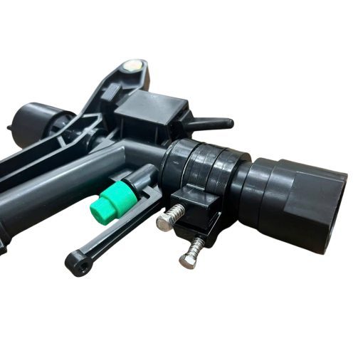 Béc cánh đập chân ren nhựa kích thước 21MM, 27MM, 34 MM. Chân ren trong sẽ kết nối với ren ngoài của ống PVC