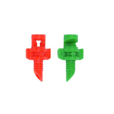 Dòng béc bọ hay còn gọi là béc mini tưới gốc với lưu lượng 40-50L/H, bán kính tưới 50-60 cm