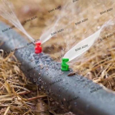 Dòng béc bọ hay còn gọi là béc mini tưới gốc với lưu lượng 40-50L/H, bán kính tưới 50-60 cm